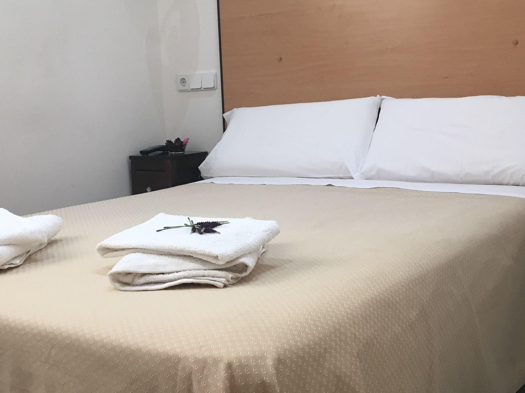 Hostal Lido Мадрид Екстериор снимка