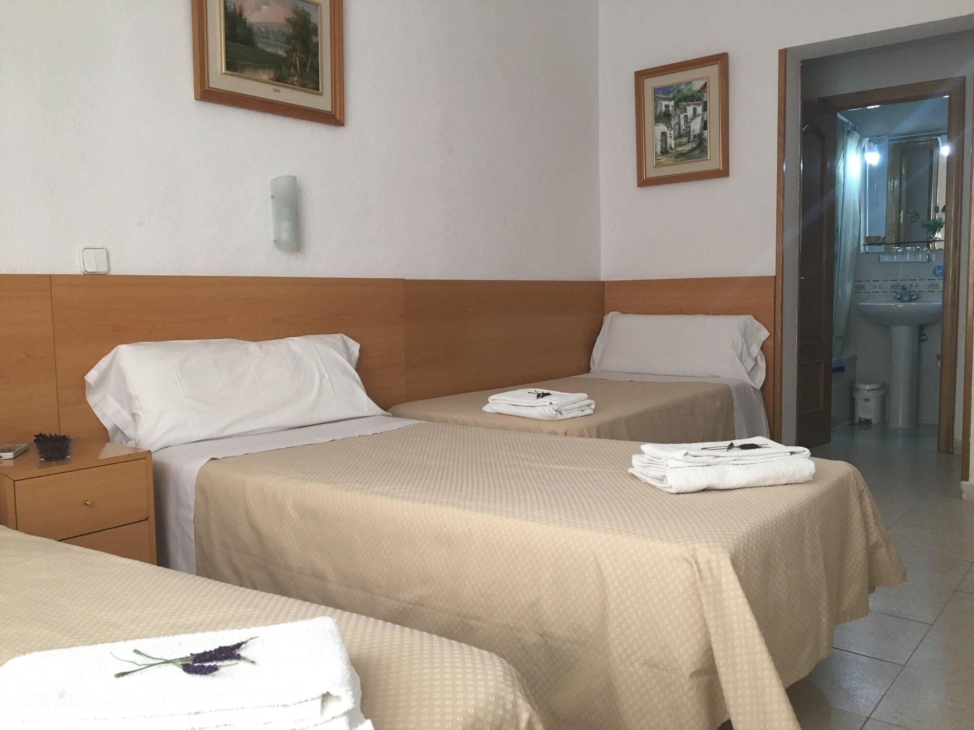Hostal Lido Мадрид Екстериор снимка